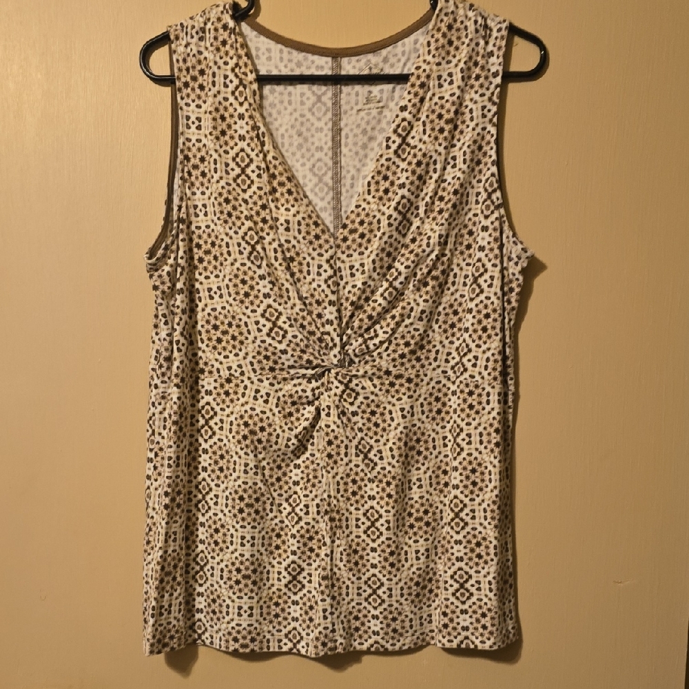 St. John's Bay Geometric Print Sleeveless Blouse